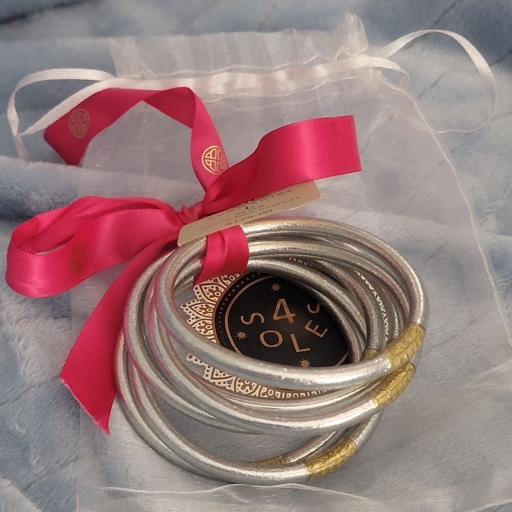 Budhagirl All Weather Bangles.